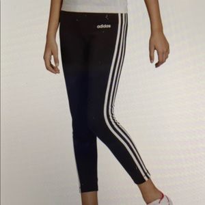 Black Adidas leggings